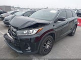 Toyota Highlander Se 5TDKZRFH4HS211677 fotografie