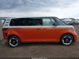 Volkswagen Id. Buzz Pro S Plus With 4Motion WVGNYVEB8SH056211 photo