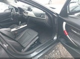 BMW 320I xDrive WBA3C3C56DF982713 снимка