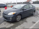 Toyota Prius Two JTDKN3DU3F0450632 снимка