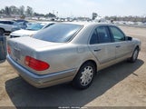 Mercedes-Benz E 320 WDBJF55F7VA403535 снимка