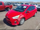Toyota Prius C Two JTDKDTB30C1526827 снимка