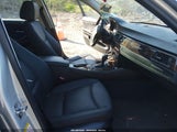 BMW 328Xi WBAVC73518KX92847 снимка