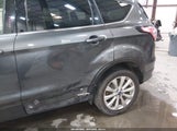 Ford Escape Titanium 1FMCU9J98HUD41682 fotografie