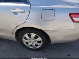 Toyota Camry Le 4T1BF3EK6AU544852 снимка