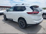 Nissan Rogue Platinum JN8BT3DD9TW295135 снимка