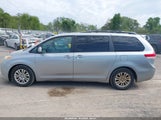 Toyota Sienna Xle V6 5TDYK3DCXBS123680 снимка