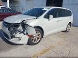 Chrysler Pacifica Touring 2C4RC1FGXLR261932 снимка