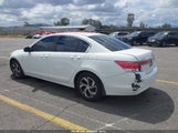 Honda Accord 2.4 Ex-L 1HGCP2F85BA018445 снимка
