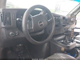 GMC Savana Cutaway Work Van 1GDJG316691170810 снимка