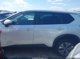 Nissan Rogue Sv Intelligent Awd 5N1BT3BB6NC706181 fotografie
