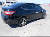 Nissan Sentra S 3N1AB7AP2EY297985 fotografie