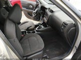 Kia Soul KNDJN2A21H7488850 снимка