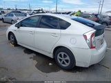 Toyota Prius Two JTDKN3DU4D5547144 снимка