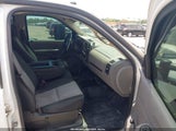 Chevrolet Silverado  Work Truck 1GCHK33627F527818 снимка
