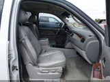 Chevrolet Suburban  Lt1 1GNUKJE33AR226204 fotografie