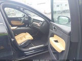 Volvo Xc60 T5 Inscription LYV102RL0KB371856 photo