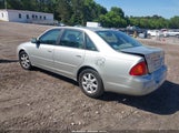 Toyota Avalon Xls 4T1BF28B92U233648 photo
