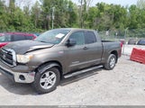 Toyota Tundra Grade 5.7L V8 5TFUW5F13CX223738 photo