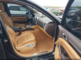 Porsche Cayenne WP1AA2A21GKA15634 fotografie