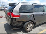 Toyota Sienna Xle V6 8 Passenger 5TDYK3DC2ES488701 fotografie