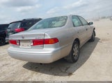 Toyota Camry Le V6 4T1BF22K7YU097893 снимка