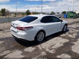 Toyota Camry Hybrid Xle 4T1B21HK2JU009237 photo
