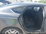 Ford Fusion Se 3FA6P0H72FR104060 снимка