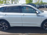 Volkswagen Tiguan 2.0T Sel R-Line 3VV4B7AX9NM085183 снимка
