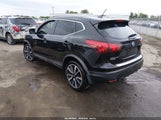 Nissan Rogue Sport Sl JN1BJ1CPXHW016478 fotografie