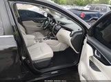 Nissan Rogue Sport Sl JN1BJ1CPXHW016478 fotografie