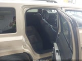 Jeep Patriot Sport 4X4 1C4NJRBB1HD164870 photo