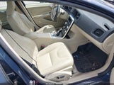 Volvo S60 T5 Platinum YV140MFMXF1344323 fotografie