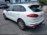 Porsche Cayenne Platinum Edition WP1AA2A28HKA80739 снимка