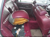 Lincoln Town Car Executive 1LNLM81W7PY762543 снимка