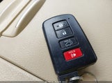Toyota Highlander Xle 5TDKZRFH8JS281012 photo