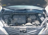 Toyota Sienna Le V6 7 Passenger Auto Access Seat/Le V6 8 Passenger 5TDKK3DC9DS296518 fotografie