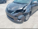 Toyota Sienna Le V6 7 Passenger Auto Access Seat/Le V6 8 Passenger 5TDKK3DC9DS296518 fotografie