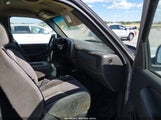 Chevrolet Silverado  Work Truck 3GCEC14X76G223439 снимка