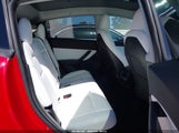 Tesla Model Y Long Range Dual Motor All-Wheel Drive 5YJYGDEE8LF053674 fotografie