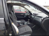 Nissan Rogue S KNMAT2MT8GP703925 fotografie