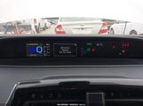 Toyota Prius Le JTDKARFU7L3122460 снимка