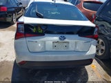 Toyota Prius Le JTDKARFU7L3122460 снимка