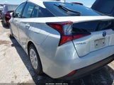 Toyota Prius Le JTDKARFU7L3122460 снимка