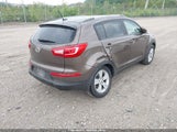 Kia Sportage Lx KNDPBCA26B7077251 снимка