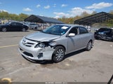 Toyota Corolla Le 2T1BU4EE2CC788640 fotografie