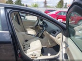 Volvo S60 T5 Premier YV140MFKXF2358053 снимка