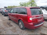 Chrysler Town & Country Limited 2A4RR6DG7BR677623 снимка