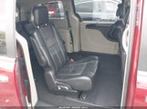 Chrysler Town & Country Limited 2A4RR6DG7BR677623 снимка