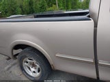 Ford F-150 Lariat/Standard/Xl/Xlt 1FTZX1763WNA33220 fotografie
